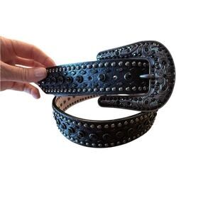 Nocona Western Gunmetal Buckle with Studded Black Leather Belt Womens Large